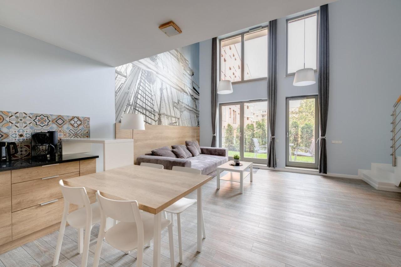 3 City Apartments - Waterlane Valhalla غدانسك المظهر الخارجي الصورة