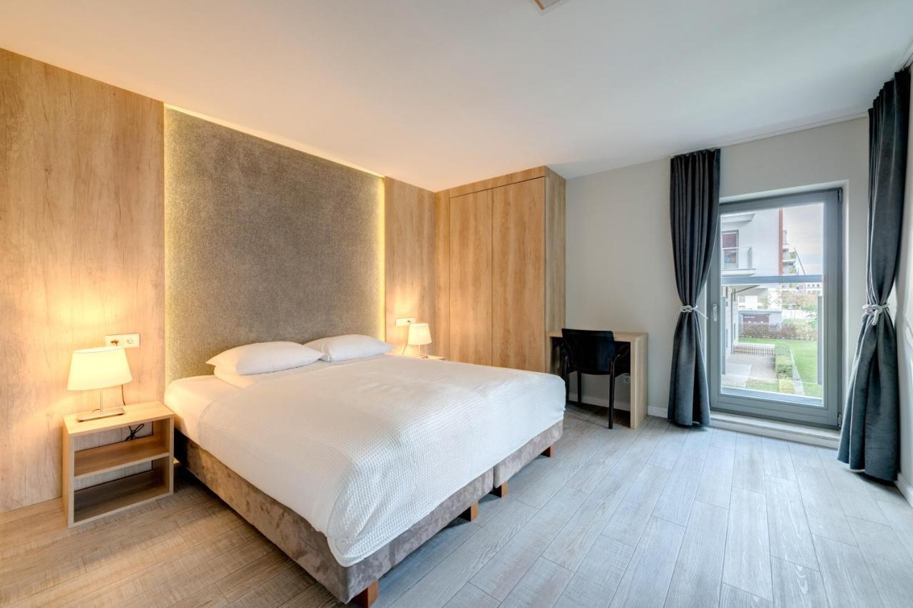 3 City Apartments - Waterlane Valhalla غدانسك المظهر الخارجي الصورة