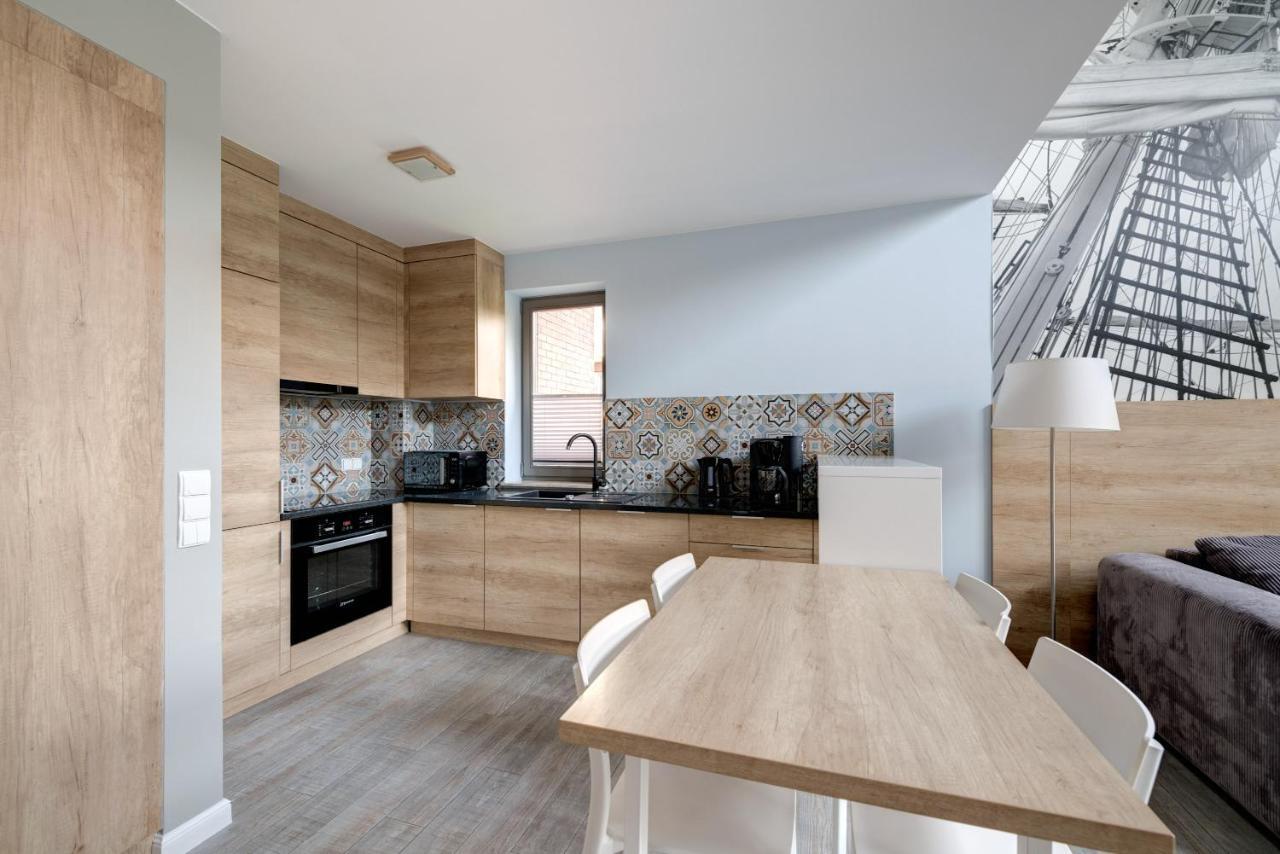 3 City Apartments - Waterlane Valhalla غدانسك المظهر الخارجي الصورة