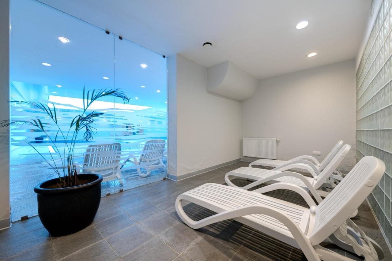 3 City Apartments - Waterlane Valhalla غدانسك المظهر الخارجي الصورة