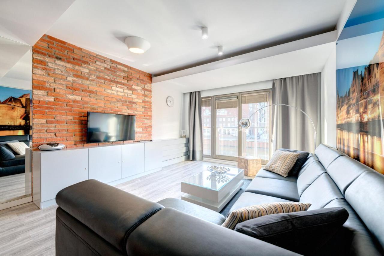 3 City Apartments - Waterlane Valhalla غدانسك المظهر الخارجي الصورة