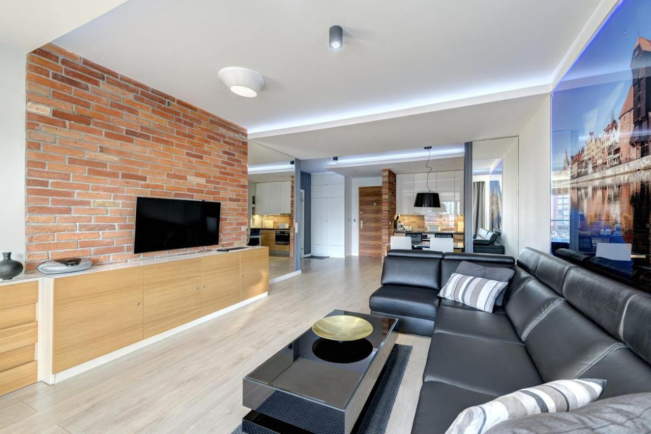3 City Apartments - Waterlane Valhalla غدانسك المظهر الخارجي الصورة